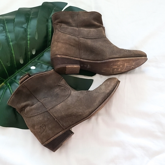 Brown leather slip on booties - Picture 1 of 12